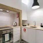 Guestready - Beautiful Flat Near S. Jorge Castle Лиссабон