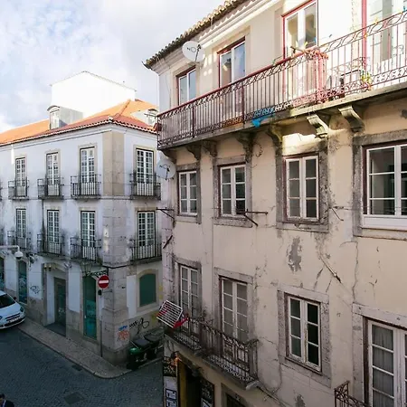 Апартаменти Guestready - Beautiful Flat Near S. Jorge Castle Лісабон