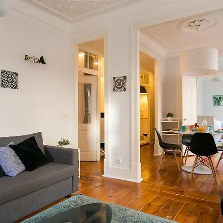 Apartment Guestready - Beautiful Flat Near S. Jorge Castle *